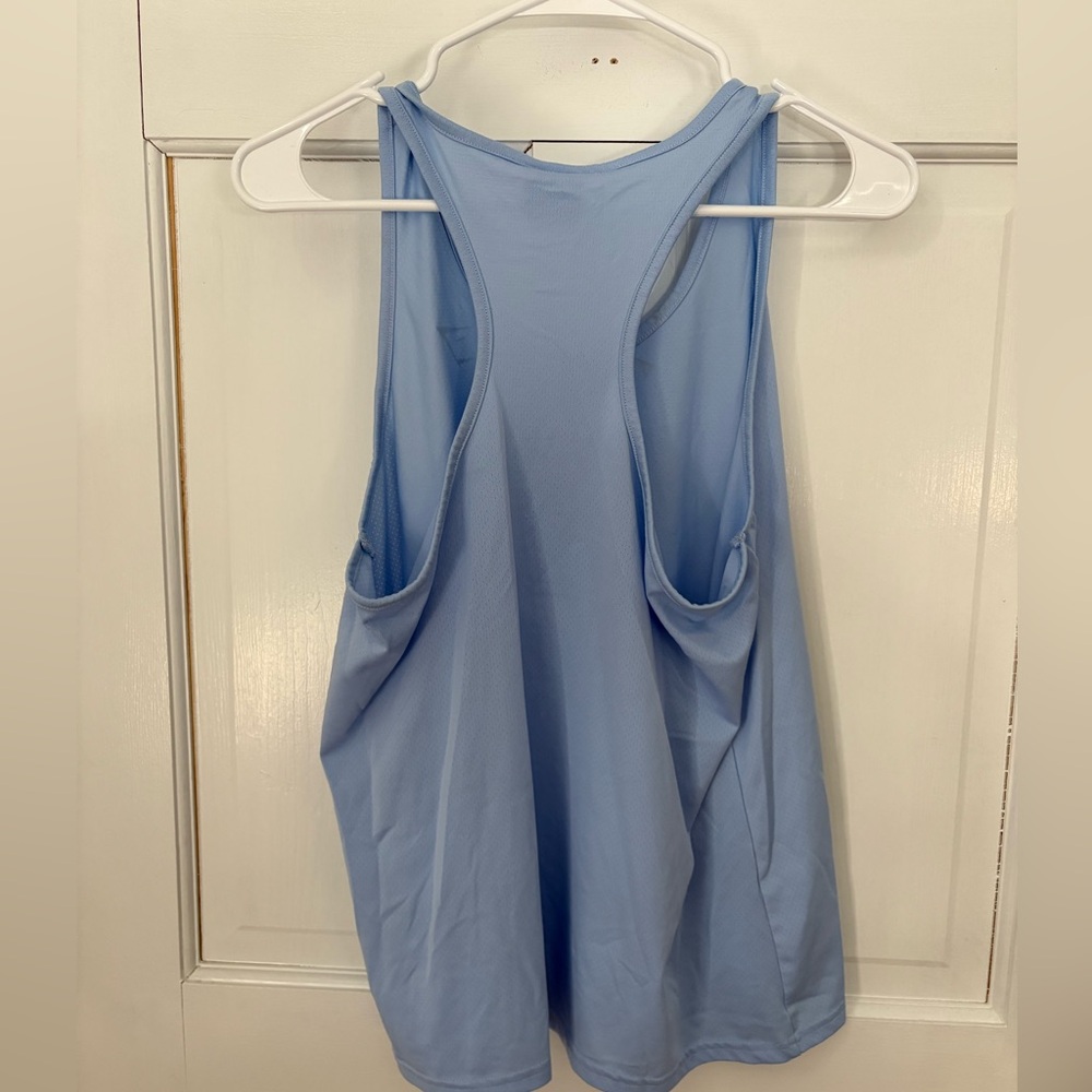 Gymshark Light Blue Periwinkle Racerback Tank Top, Women’s Size Large (L) - Picture 2 of 3